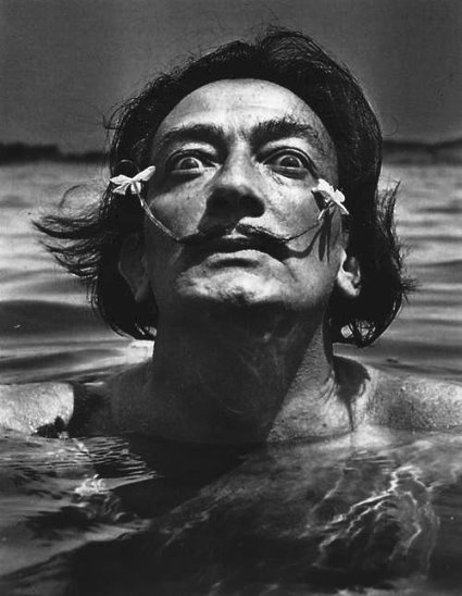 [004+Salvador-Dali.jpg]