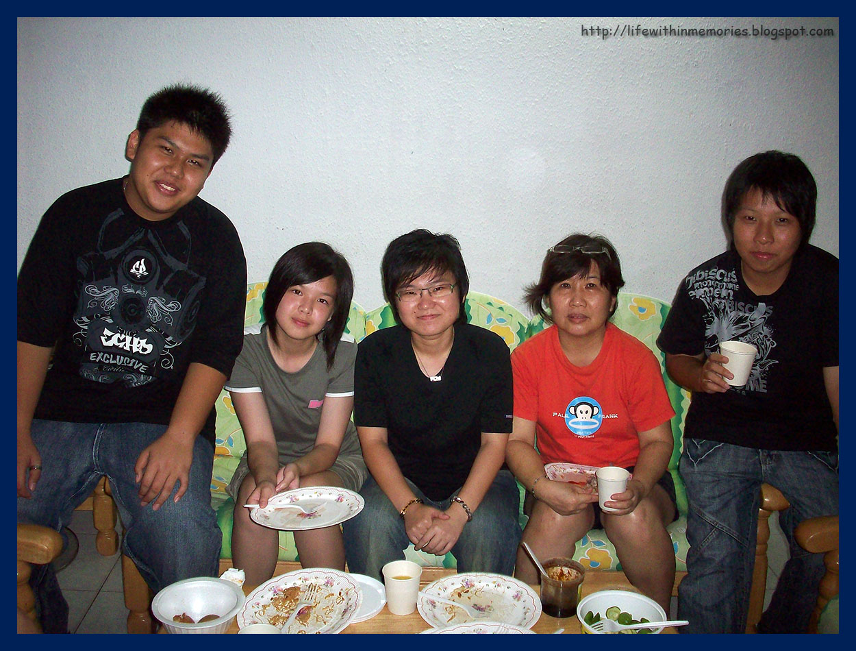 [grp1.jpg]