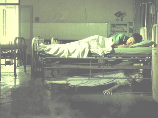 [deadunderbed.jpg]
