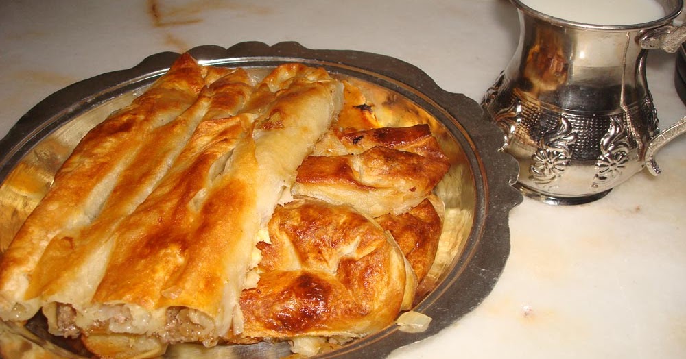 Kıymalı Kol Böreği Tarifi Kıymalı Kol Böreği Tarifi