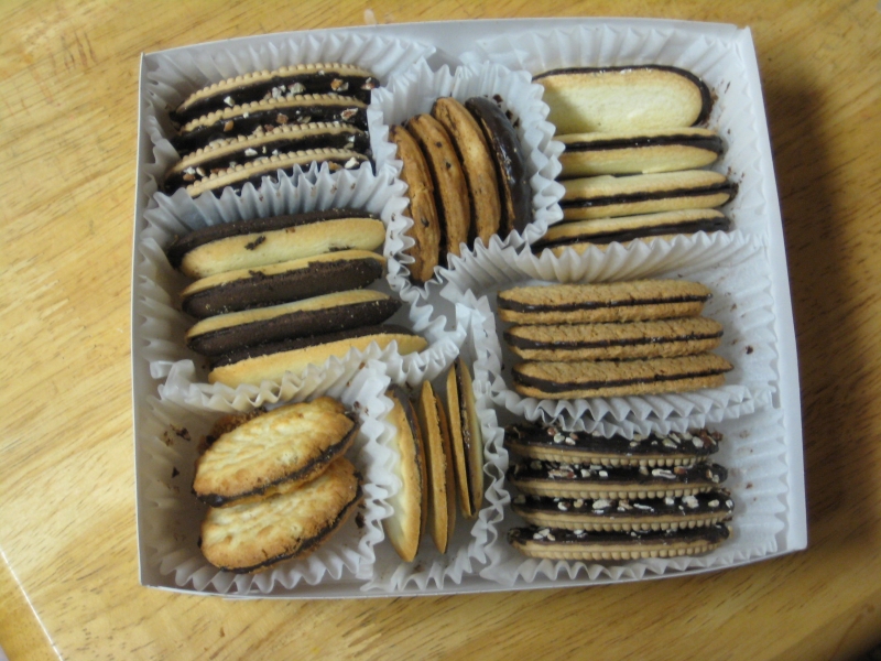 Review Pepperidge Farm Chocolate Cookie Collection Brand Eating