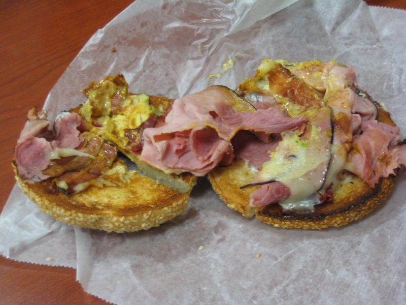 Review Winchell's Donuts Black Forest Ham Sandwich Brand Eating