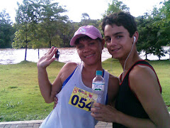 Eu e o Juan esperando começar a corrida