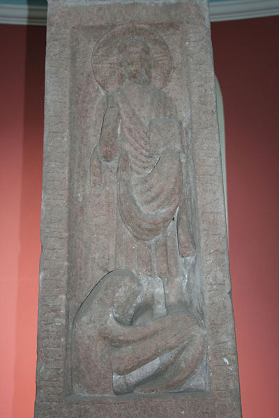 [400px-Ruthwell_Cross%2C_Christ.jpg]