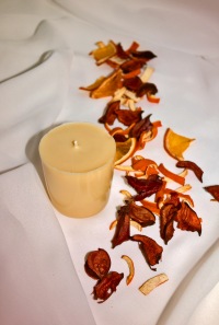 Orange scented natural candle