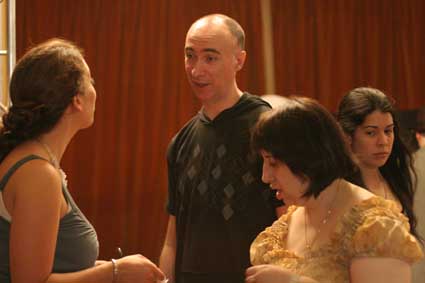 Vestuaristas, Asistentes de Vestuarios y Eduardo