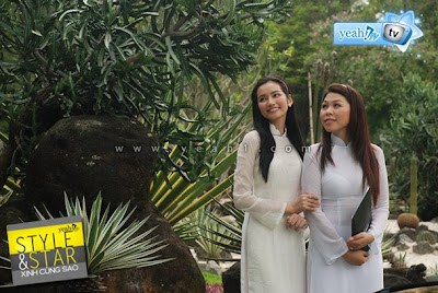 Girls in Ao Dai gallery