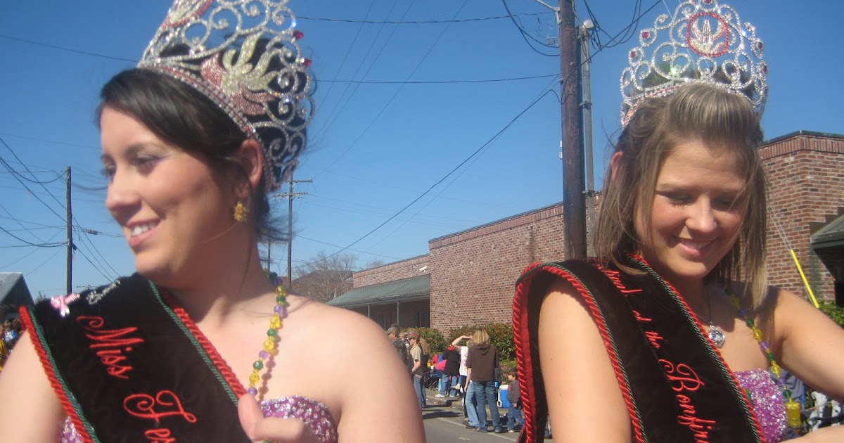 Festival of the Bonfires Queens Thibodaux Mardi Gras Parade