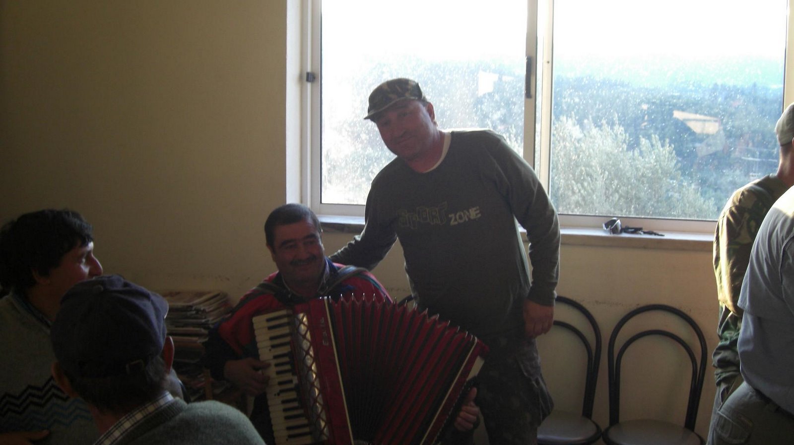 [CIMG1277a.JPG]