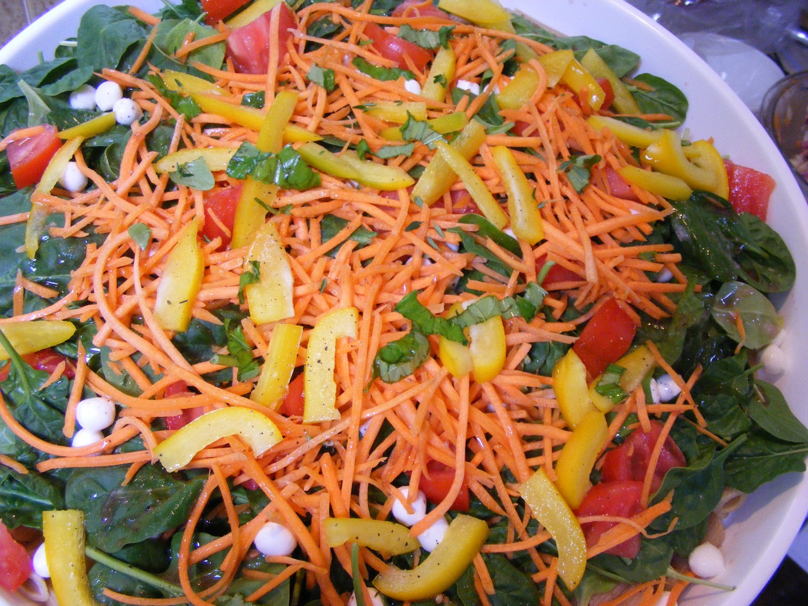 The Lunch Lady Eat Mo' Salad!