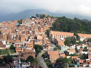 El barrio de los balcones (Medellín, Colombia) (san diego)
