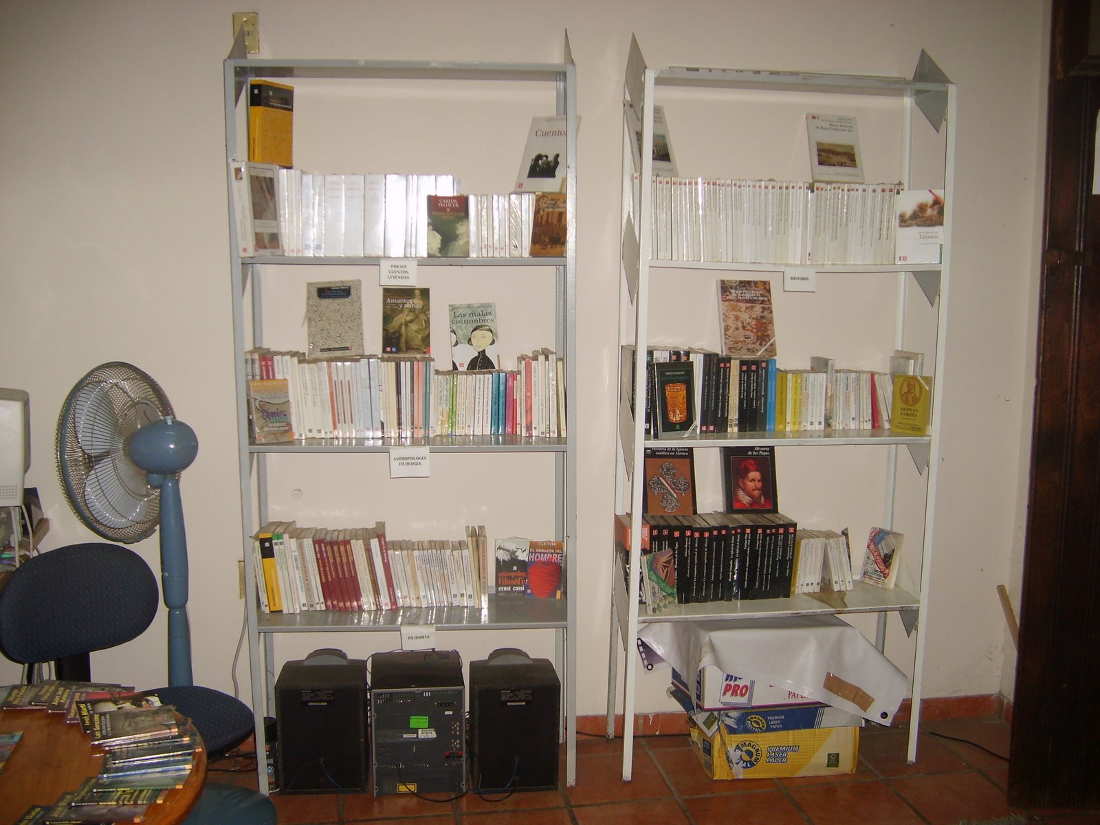 [S6001478.JPG]