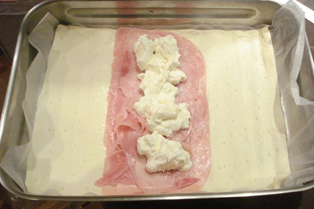 [calzoneprosciuttocotto4.JPG]