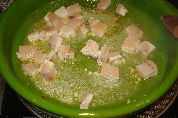 [cavatelliragupesce4.JPG]