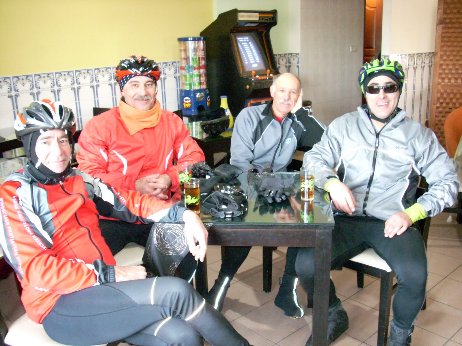 [DSCN0989.JPG]