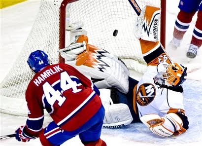 [capt.24b1d8120cff4d16ae3dab38afc2f83f.islanders_canadiens_hockey_gmh112.jpg]