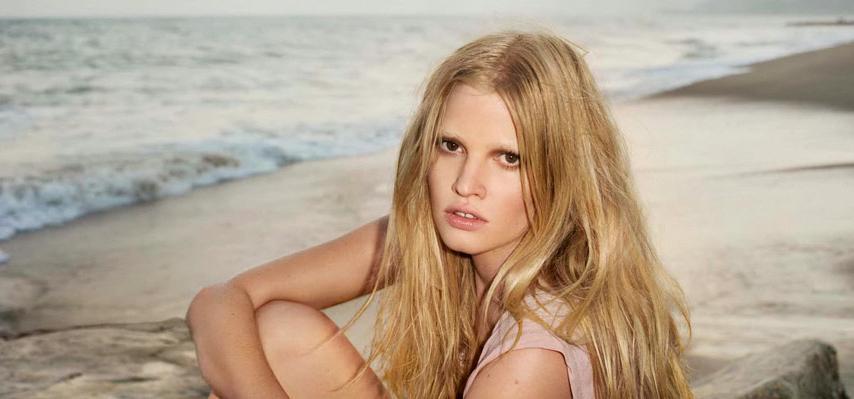 Lara Stone