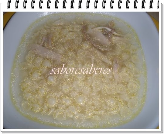 [Canja+de+Frango+Caseiro+(4).JPG]