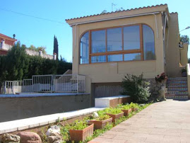 THE HOUSE ENTRANCE