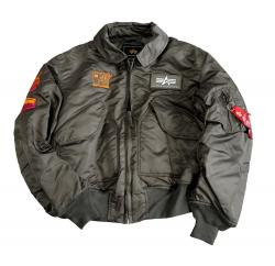 (FOTO: Alpha Industries) Die neue Jackenkollektion von Alpha Industries: CWU Flight Jacket