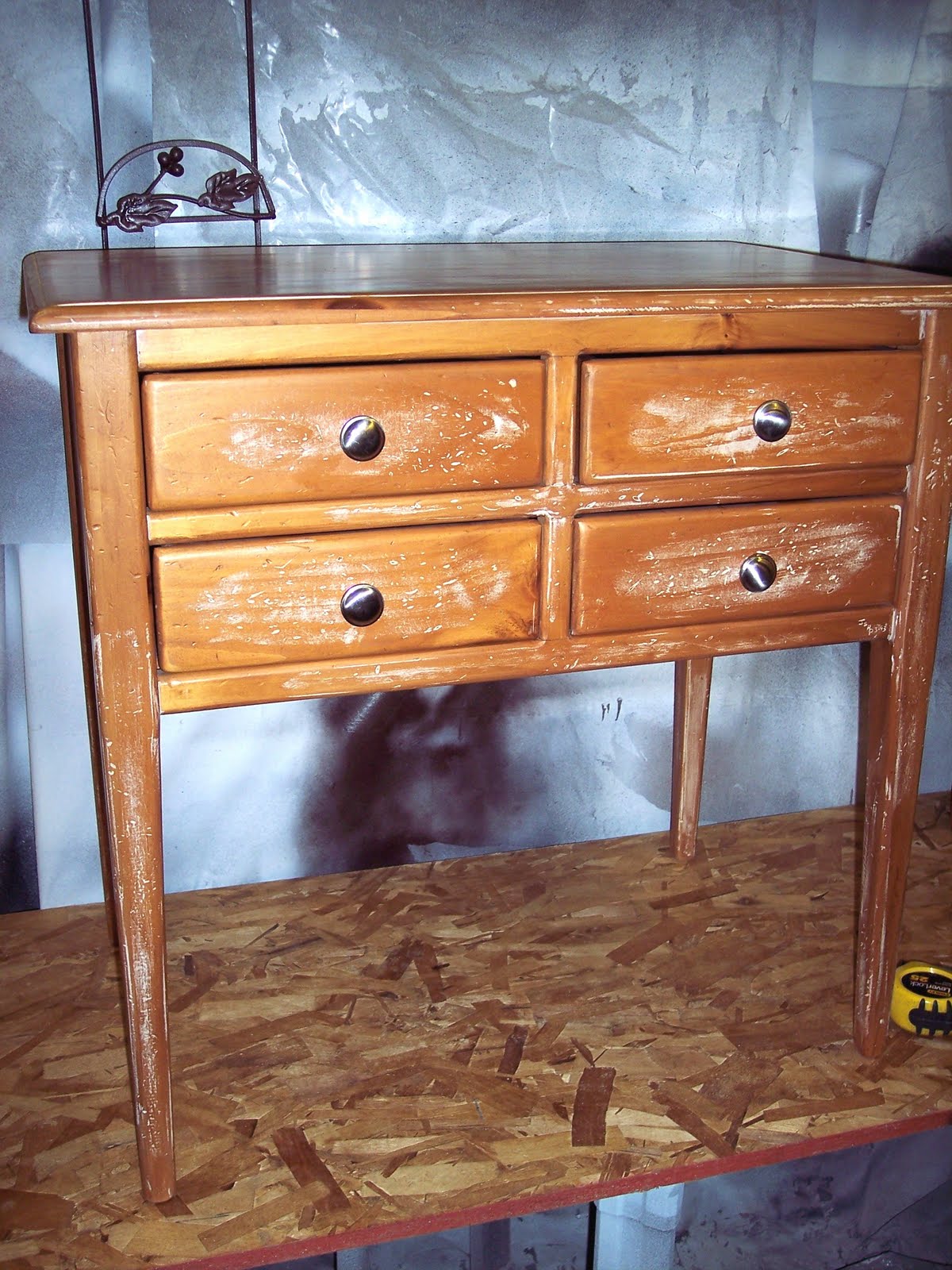 The Frosted Gardner: Classic Black Side Table