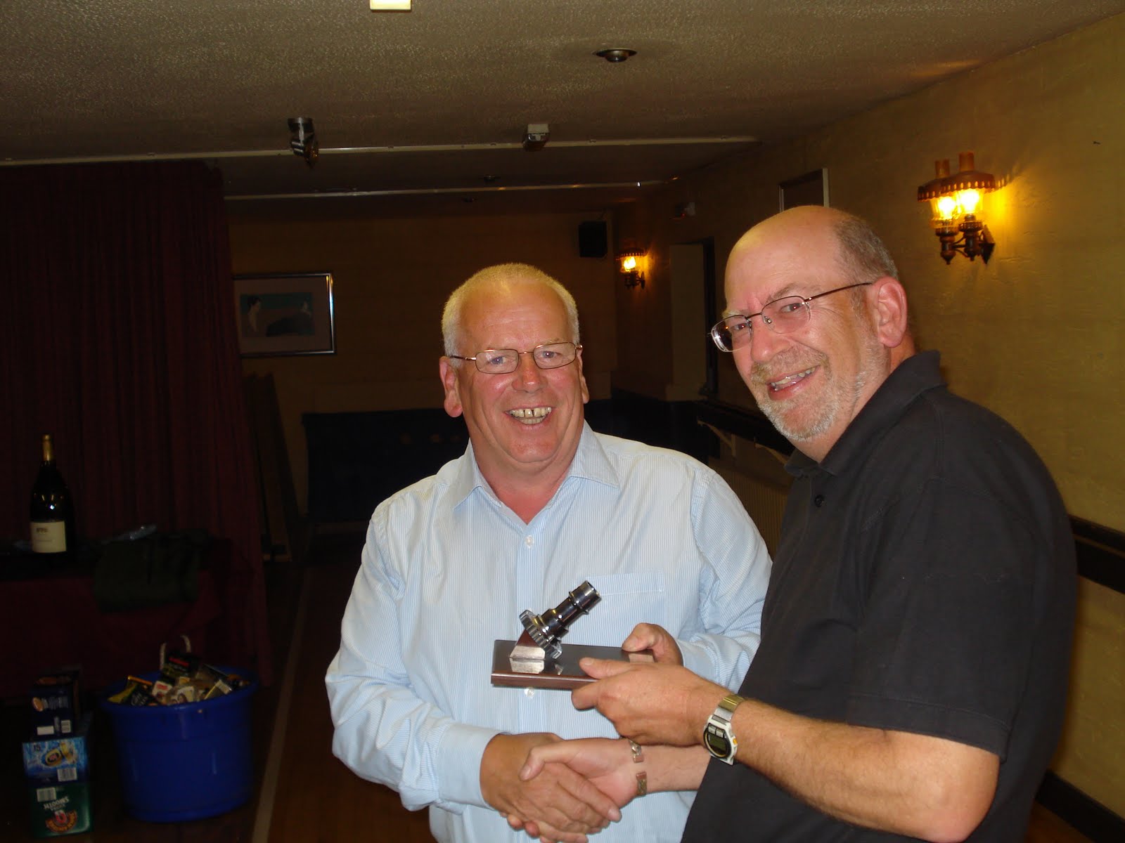 [Mike+Hos+27th+Sep+09.JPG]