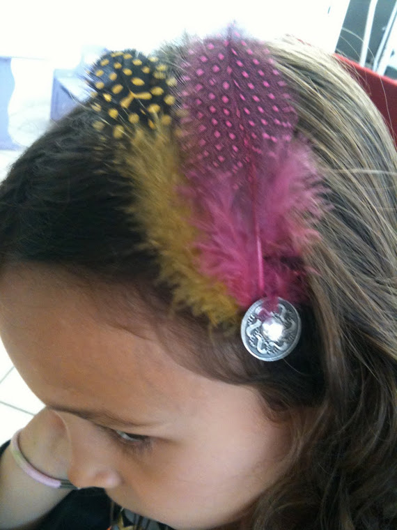 Feather hair clip