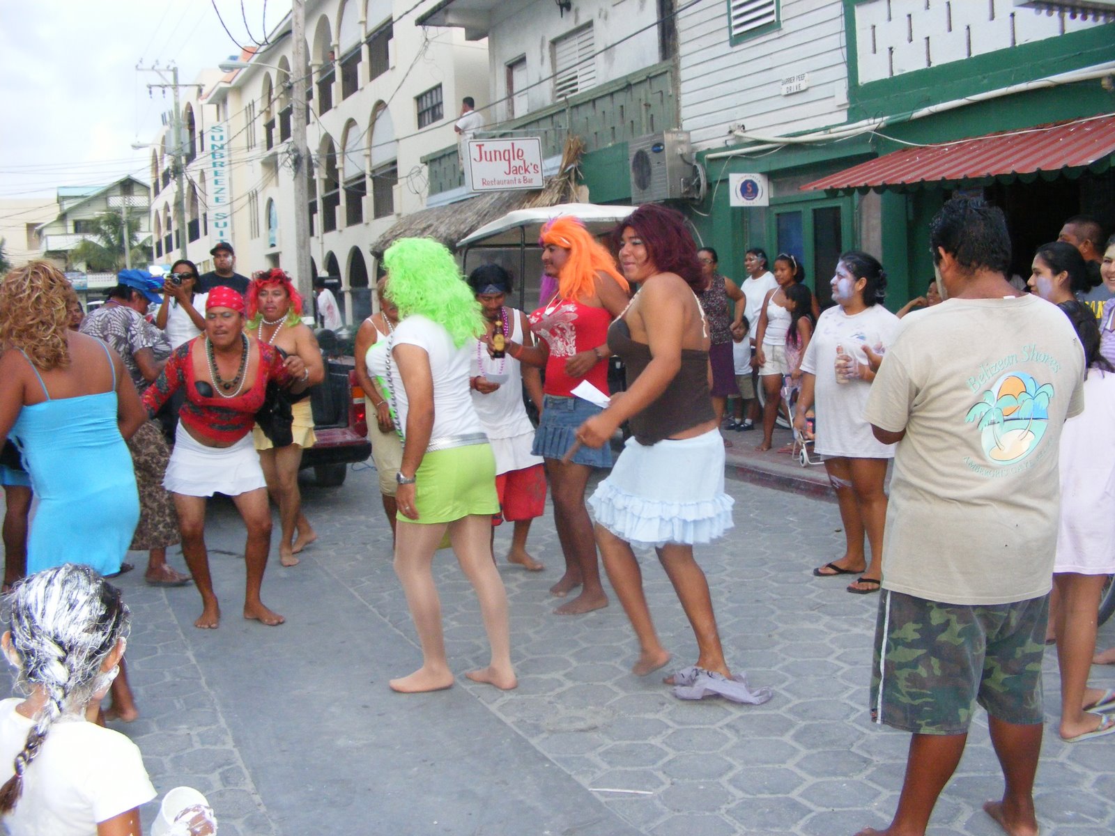 [DSCF9434.JPG]