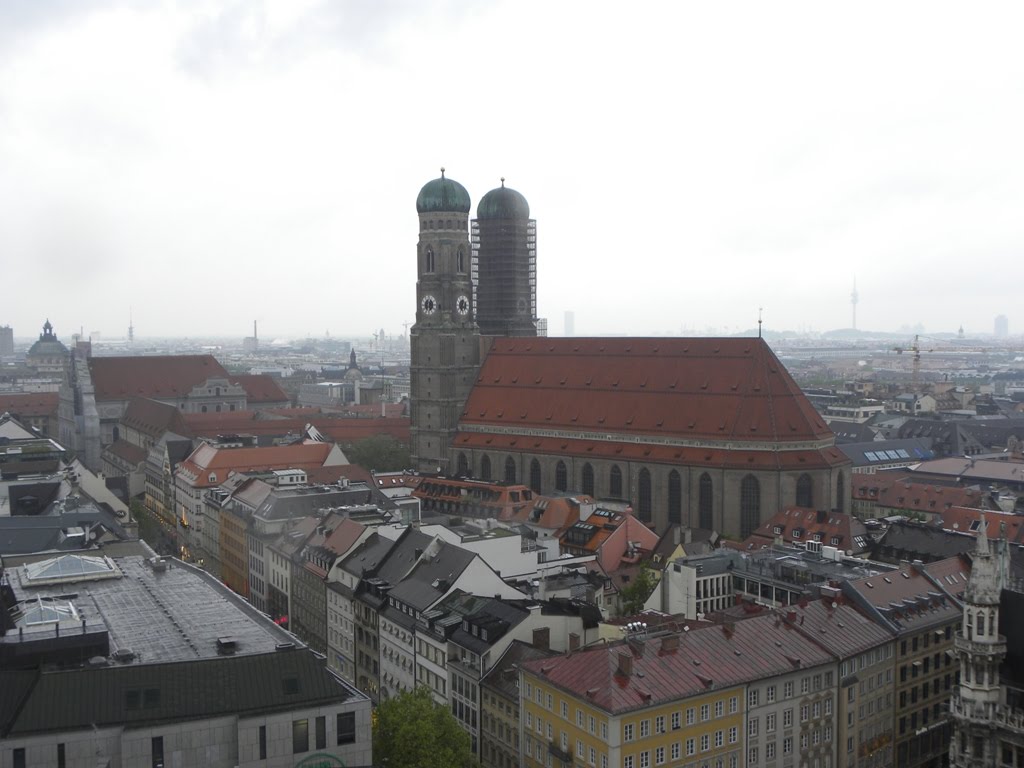 Exotic Travel Destinations St. Peters Church, München