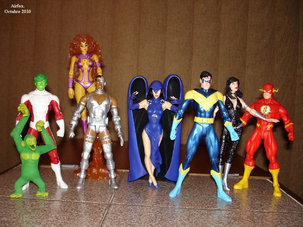 figura de jovenes titanes