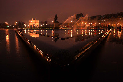 Reflet de Paris esplanade musée du louvre guillaume lelasseux fevrier 2009