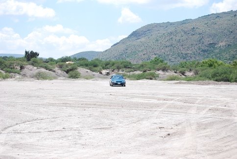 [driving+open+field.JPG]