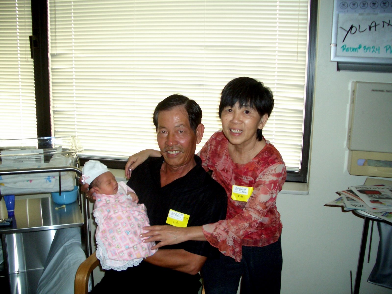 [2007-06-10+Day+3+-+Chloe's+Birth-32.JPG]