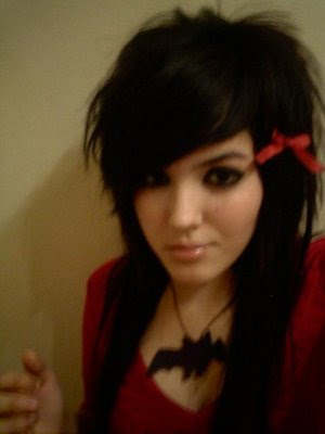 Emo Girls Love Emo punk Hairstyles 