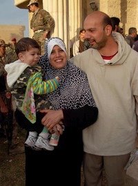[Iraqi+Family.bmp]