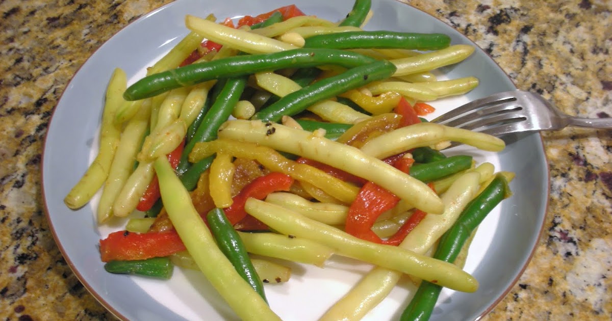 Everyday Vegan Green and Yellow Wax Beans with Roasted Pepper