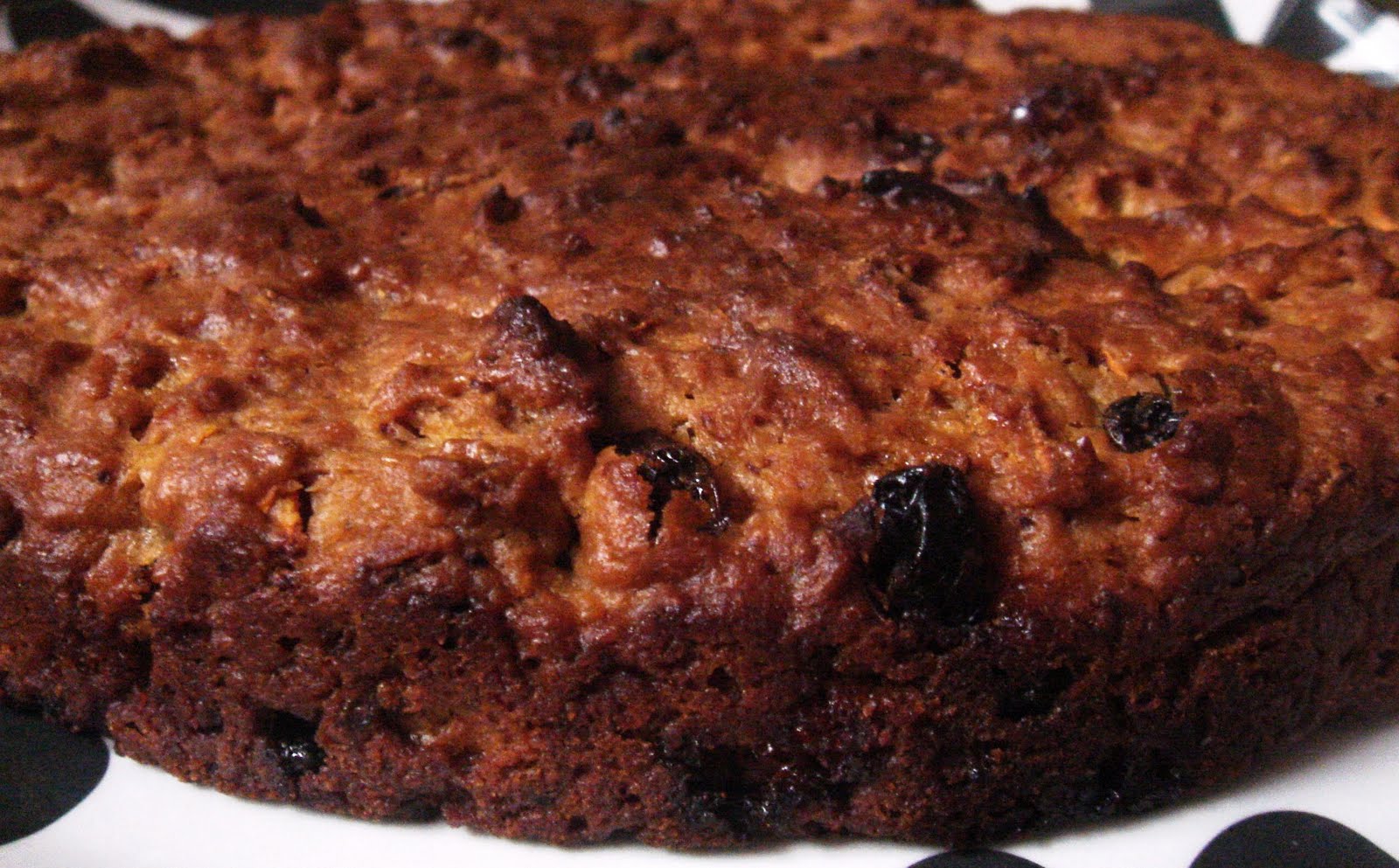 The Weekend Epicurean Eggless Carrot & Raisin Cake