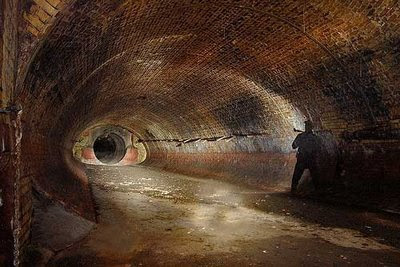 London Urban Spelunkers Terowongan Bawah Tanah Rahasia yang Tidak di Ketahui di Dunia