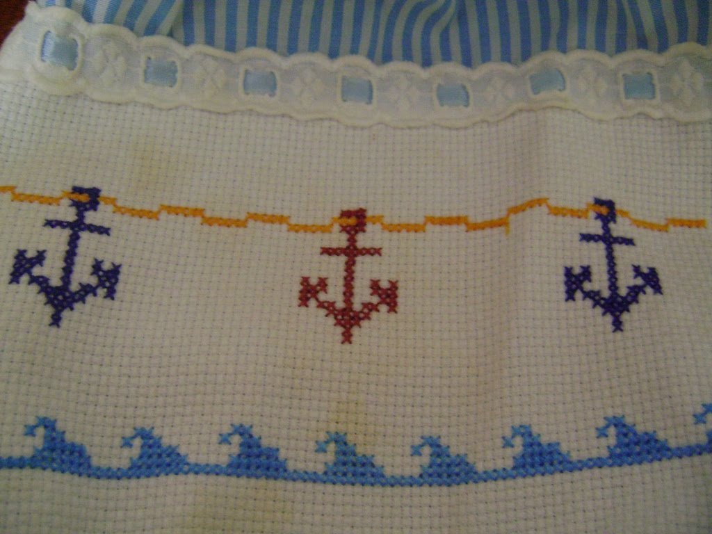 Lena Andrade artesanatos: Ancoras em ponto cruz