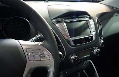 Burlappcar 2010 Hyundai Tucson Interior