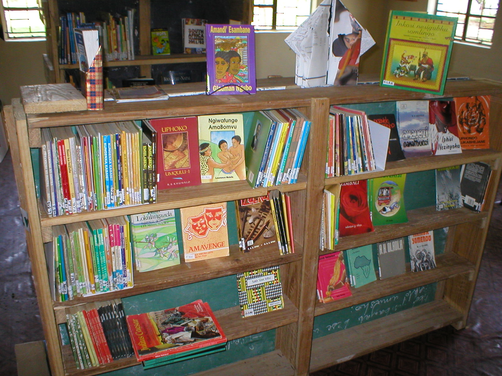 [ITW+started+schl-comm+libraries.JPG]