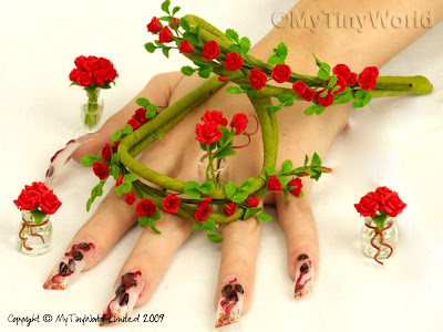 beauty nails, rose nails