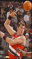 [sabonis_red_uni.jpg]