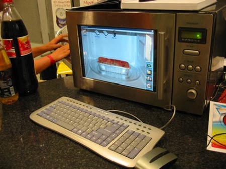 [microwave-pc.jpg]
