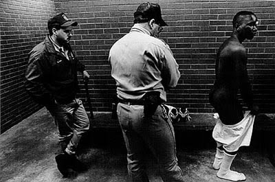 [airport+anal+cavity+search.jpg]