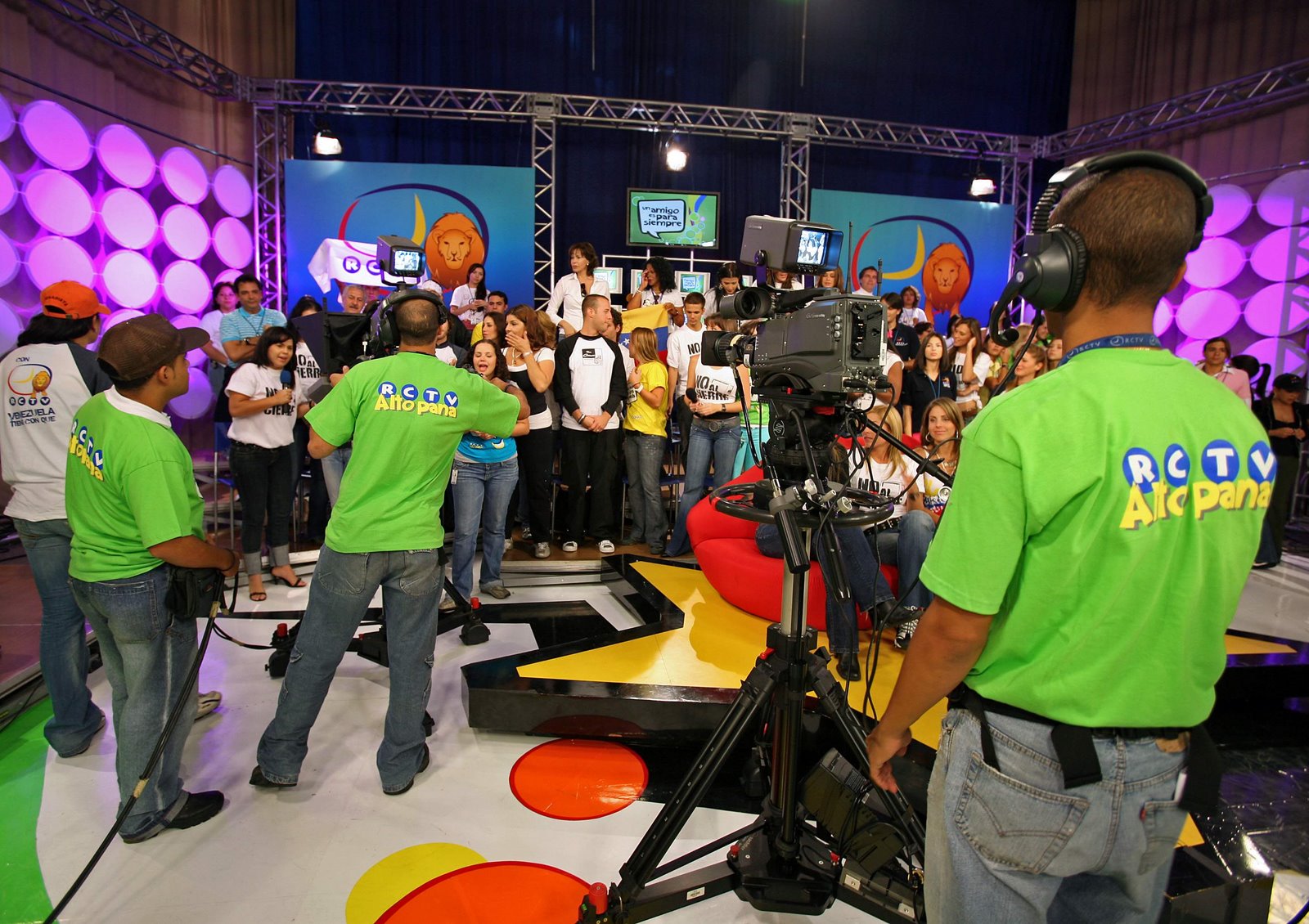 [RCTV002.JPG]
