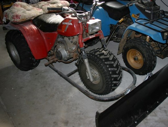 1984 honda big red 200es