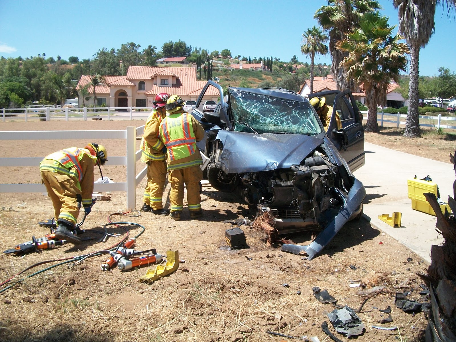 Lakeside Fire District Lakeside Firefighters Rescue Vehicle Accident