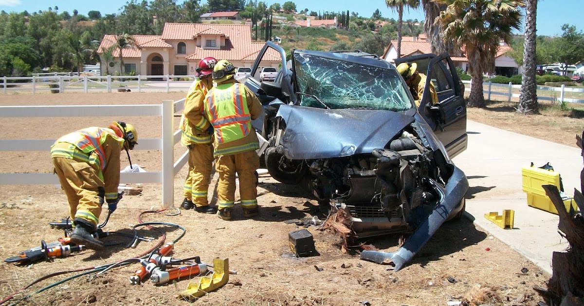 Lakeside Fire District Lakeside Firefighters Rescue Vehicle Accident