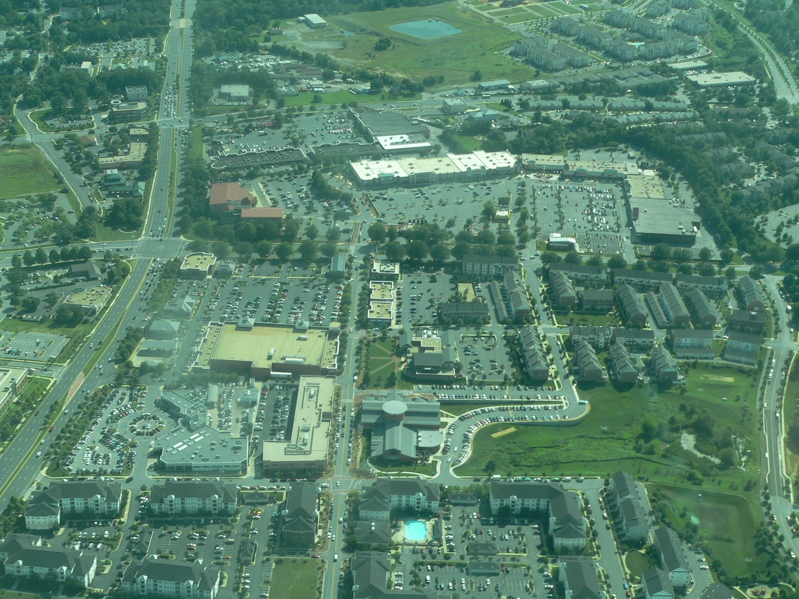 [Germantown+Town+Center+_2+6-09.JPG]